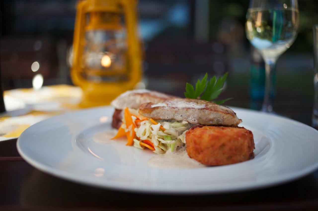 Lokal Genial & Restaurant *